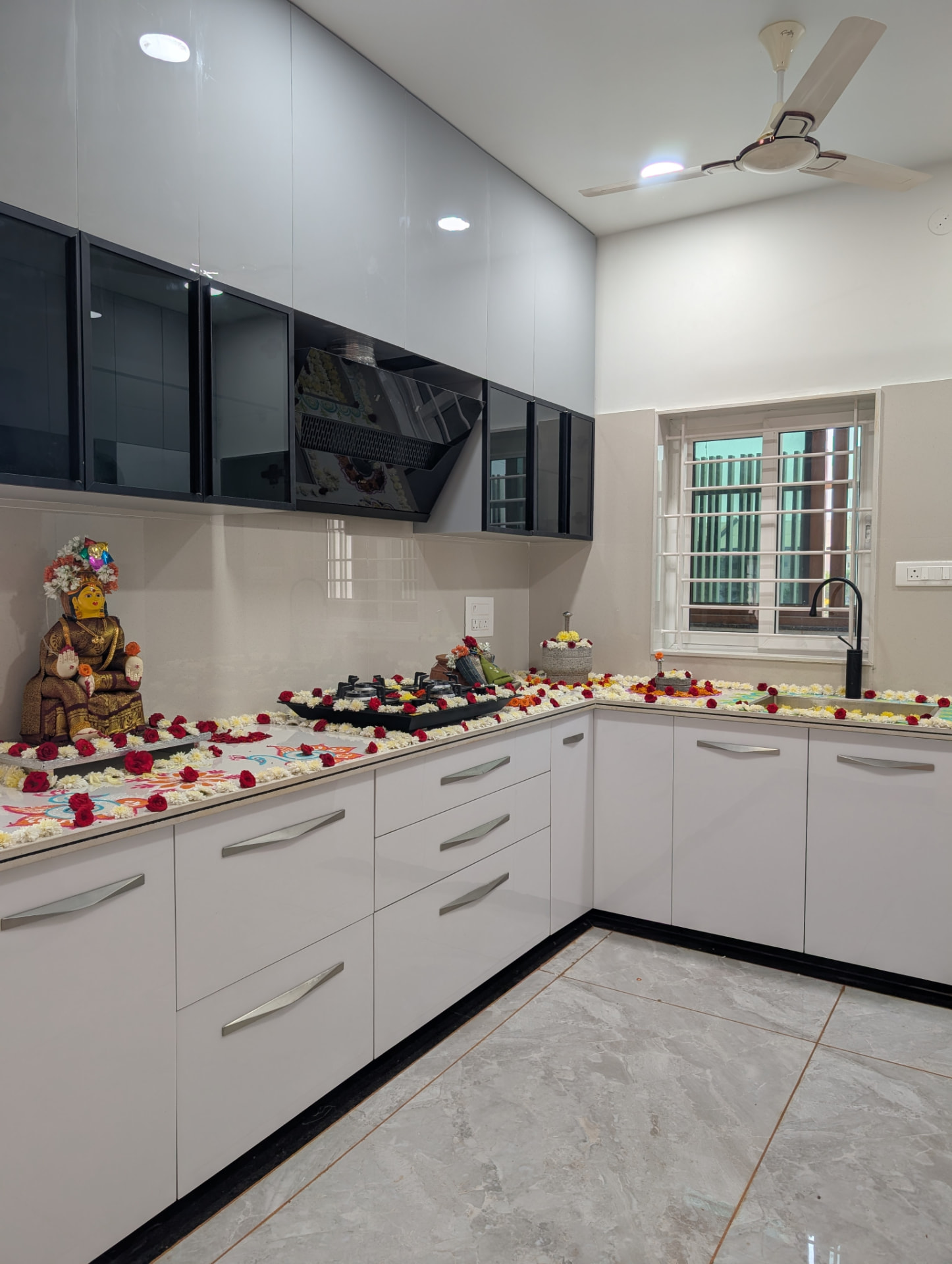 Mr. Vijay Prakash's Residence — Modular kitchen